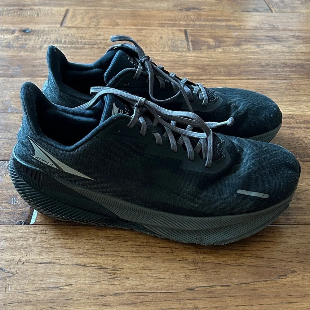 Altra FWD Experience Running Shoes Foot Shape Black Mens Size 9